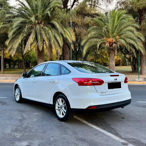 Imagen 3 de 10 de Ford Focus Iii 1.6 S Mt 4ptas. (l16)