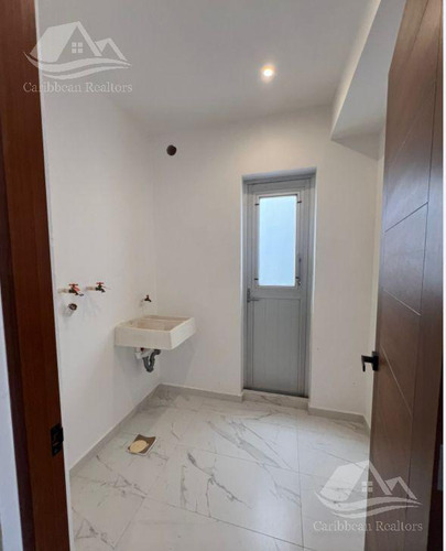 Casa Nueva En Venta En Cancún Rio