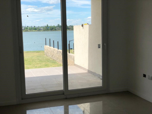 Departamento  En Venta Ubicado En Vila Vela, Terrazas Al Lago, Villanueva