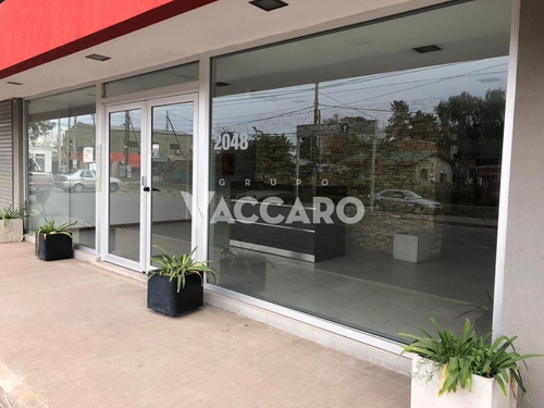 Imagen 2 de 11 de Local Venta Moreno
