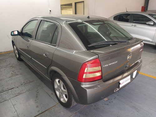 Chevrolet Astra Gl 2.0 5ptas 2010 Gris Iqy