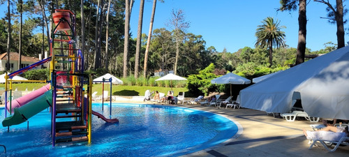 Imagen 18 de 29 de Alquiler Casa Complejo Solanas Vacation Club Punta Del Este 2021/22 Piscina Climatizada, C/cerco - Parrillero Cerrado