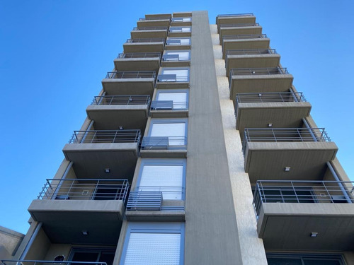 Imagen 19 de 20 de Departamento De 1 Dormitorio Con Cochera En Venta Amenities Centro