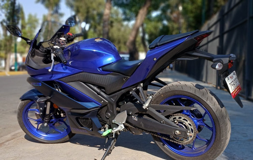 Moto Deportiva Yamaha R3 2024
