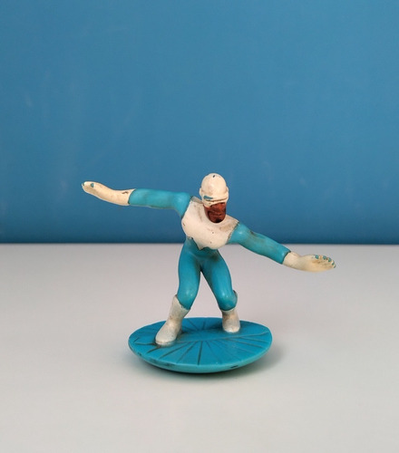 Figura Frozone  (los Increibles Disney Pixar)