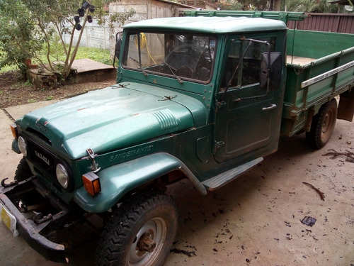 Toyota Bandeirantes Cabine Simples E Carroceria Estendida