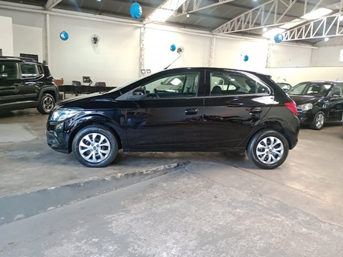 Chevrolet Onix Onix 1.4 MPFI LT 8V FLEX 4P AUTOMÁTICO