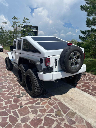 Imagen 10 de 15 de Jeep Wrangler 2017 3.7 Sahara 3.6 4x4 At