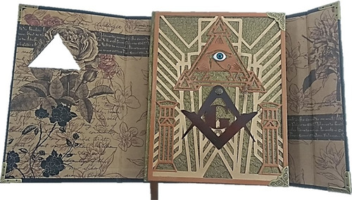 Imagem 4 de 9 de Grimório Maçom Illuminati Artesanal Olho E Compasso