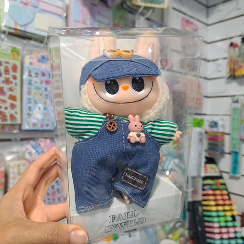 Labubu Peluche Llavero The Monsters Exclusivos Visera Azul