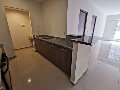 Departamento En Venta En Vía Santa Fe Con Terraza Y Bodega (m2d3178)