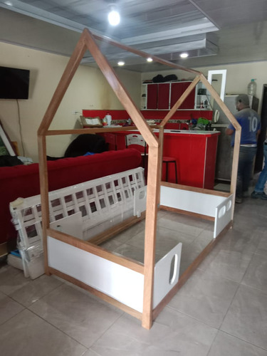 Cama Montessori Elaboradas En Madera Roble 