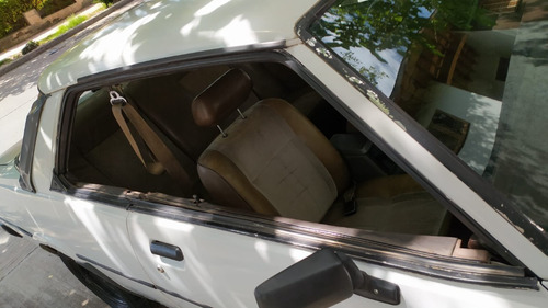 Imagen 4 de 12 de Mazda 626 Hardtop Coupé Modelo 81