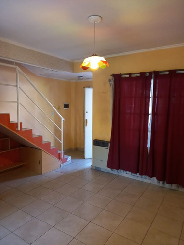 Casa En Alquiler En José C Paz