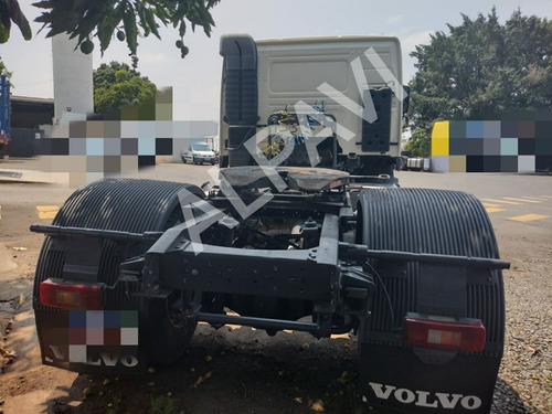 Imagem 7 de 15 de Cavalo 4x2 Volvo Fm 370 Ano 2013