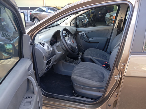 Fiat Palio 1.4 MPI ATTRACTIVE 8V FLEX 4P MANUAL