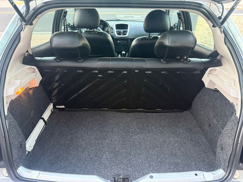 Peugeot 207 XR Sport 1.4 Flex 8V 5p