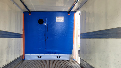 Caminhao Vw 11180 4x2 Bau Refrigerado -10 C