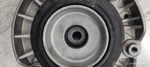 Base Amortiguador Bmw X1 X2 F48 2015 20 689261701 Original (Usado)