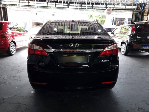 Imagem 7 de 9 de Hyundai Hb20s 1.6 Comfort Plus 16v Flex 4p Manual