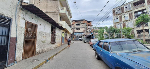 Mls #25-2853 A Pocos Pasos De La Av. San Martín