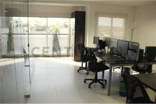 Edificio De Oficinas En Venta La Plata