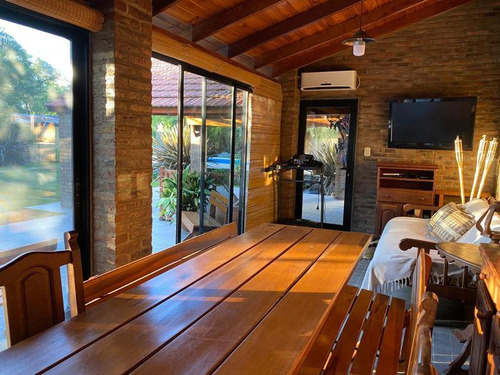 Venta Casa Parada 11 - A 300 Mts. De Ruta 9. Funes