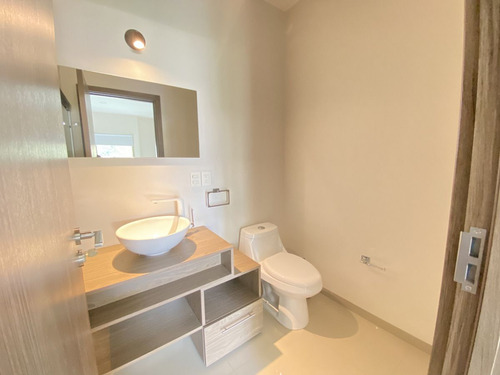 Departamento En Poblado Acapatzingo, Cuernavaca, Morelos Caen-490-de