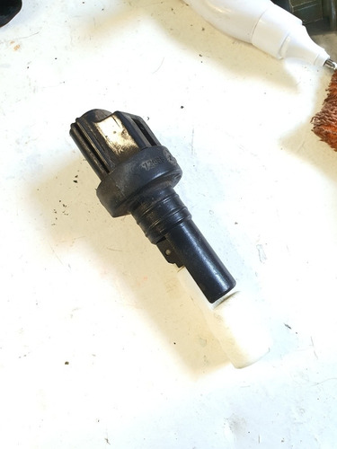 Sensor Nivel Liquido Chisgueteros Volvo S40 2.5 Turbo 05-09 