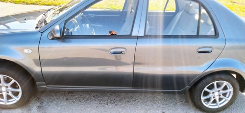 Imagen 5 de 18 de Geely Ck 1.0 Ls