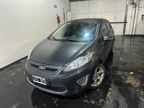 Ford Fiesta Kinetic 1.6 Design 120cv Titanium