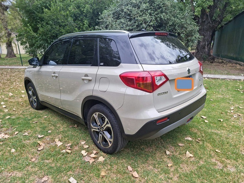 Imagen 15 de 17 de Suzuki Vitara Glx Sr Motor 1.6l 4x4 At 5 Puertas 2018