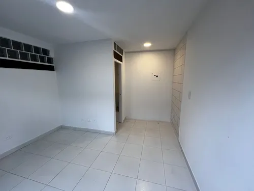Local En Arriendo En San Jose/pereira (279057940).