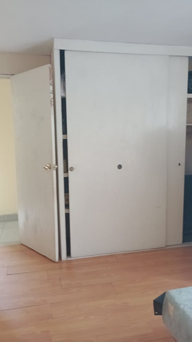 Casa En Venta Con 1 Departamento Independiente 180m2, Col. Jacarandas, Iztapalapa.