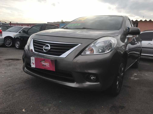 Nissan Versa 2014 1.6 16v Sv Flex 4p