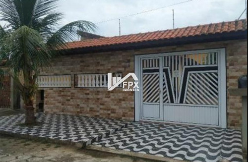 Casa Em Itanhaém, Lado Praia Á 200 Metros Do Mar Ca297