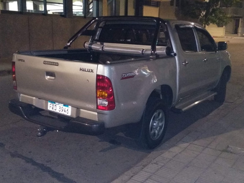 Toyota Hilux (única)