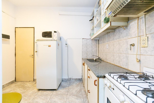 Imagen 28 de 30 de Oportunidad. Frente Al Alto Palermo. Tres Ambientes Con Dependencia. Apto Profesional.