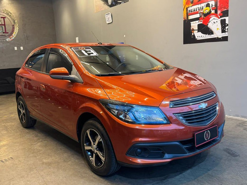 Chevrolet Onix 1.4mt Lt