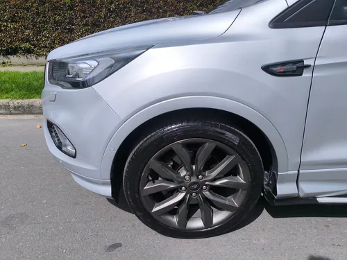 Ford Escape ST LINE AWD 4X4 TITANIUM
