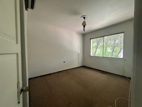 Vendo Casa Con Amplio Terreno, 200mts Plaza Armas - Chillán