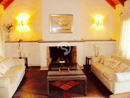 Casa En Venta - Brava- Ref: 159