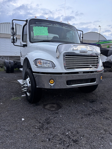 Freightliner M2 Torthon Seminuevo Modelo 2015