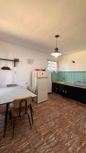 Casa Con Departamento En Villa General Belgrano