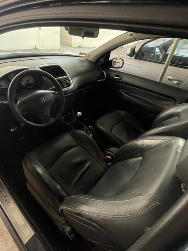 Peugeot 207 1.6 Xt