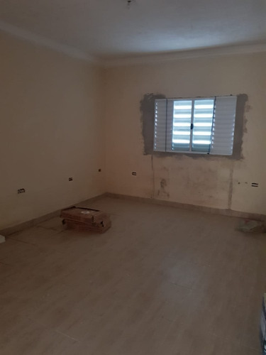 Casa 02 Dorms Com Garagem - Cidade Soberana