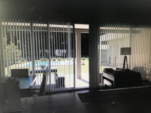 Venta Chalet 4 Amb. En Rumenco - Estilo Minimalista Con Piscina Y Amplio Parque
