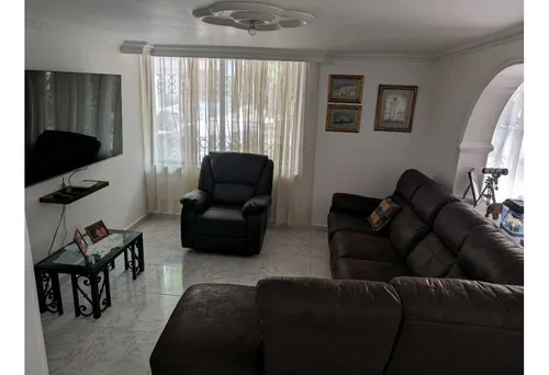 Vendo Casa Unifamiliar Sector Belén La Palma, Oportunidad De Inversion