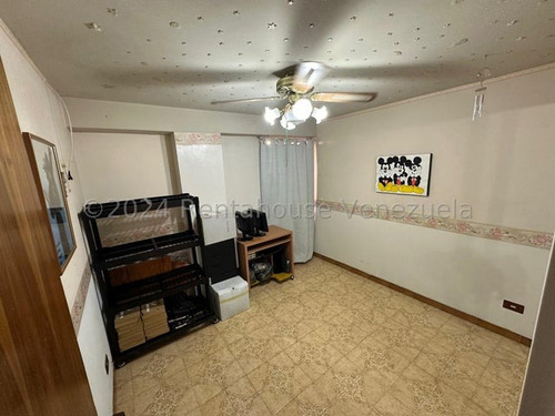 Te Lo Tengo Apartamento En Venta En Montalban Lll Ye #24-23421