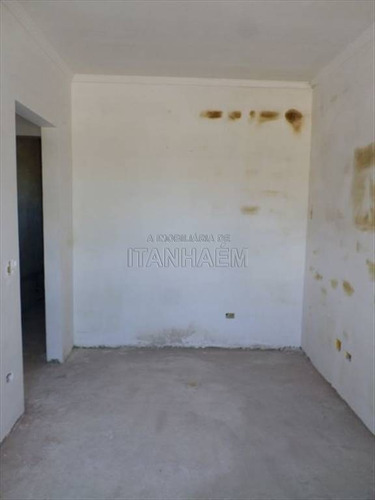 Imagem 4 de 10 de Casa - Venda - Centro - Mongagua - Ita3068